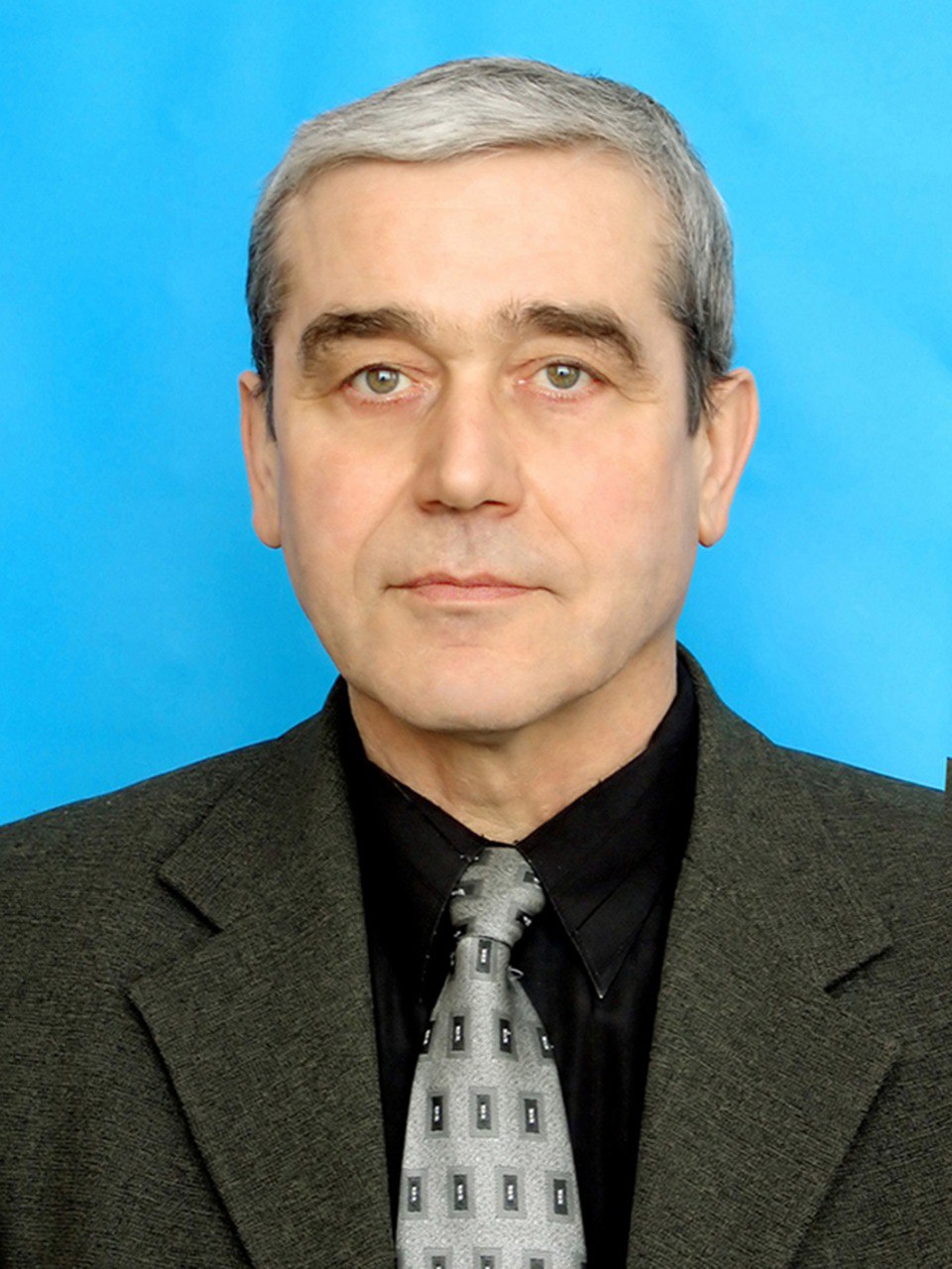 Степанов Евгений Юрьевич.